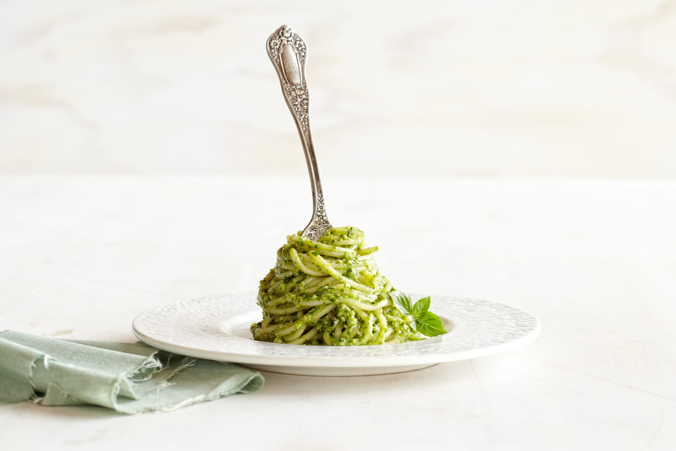Basil Walnut Pesto Vitamix UK